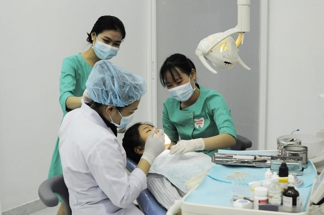 Nha khoa Titan - phòng khám răng gần đây nhất tại Bình Thạnh