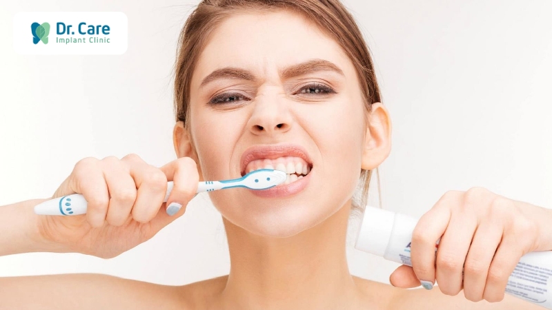 10 thói quen làm hư răng thường gặp