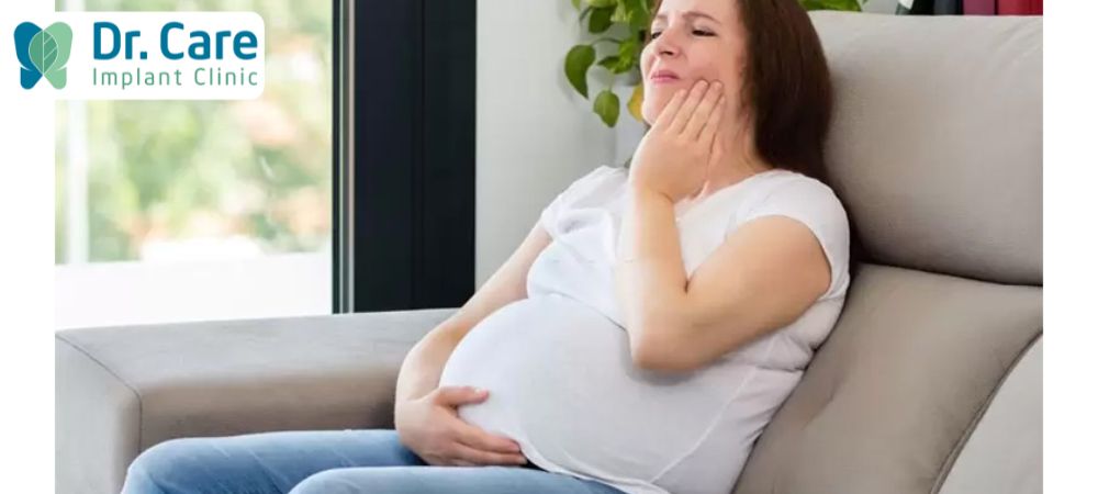 Phụ nữ có thai sẽ có nồng độ hormone thay đổi dẫn đến tình trạng viêm nướu răng, sưng tấy khó chịu