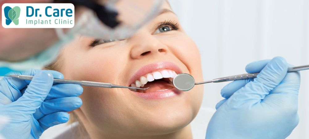 Quy trình làm răng giả tháo lắp 1 chiếc gồm 4 bước, bác sĩ sẽ thăm khám và điều trị đảm bảo an toàn, tỉ mỉ