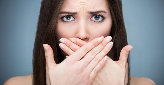 Top 5 nguyên nhân gây hôi miệng hàng đầu thường gặp | Dr. Care