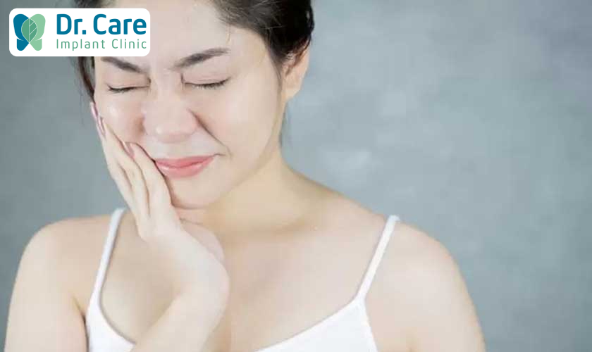 Sâu răng là nguyên nhân chính dẫn đến đau răng, sưng má